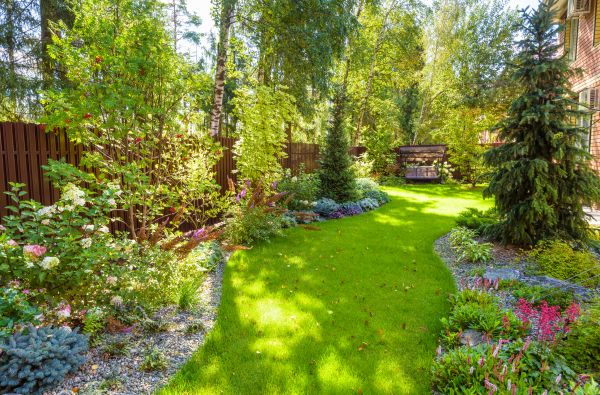 Monthly Garden Maintenance in Hayward