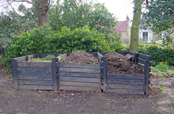 Compost Delivery Service in Hayward
